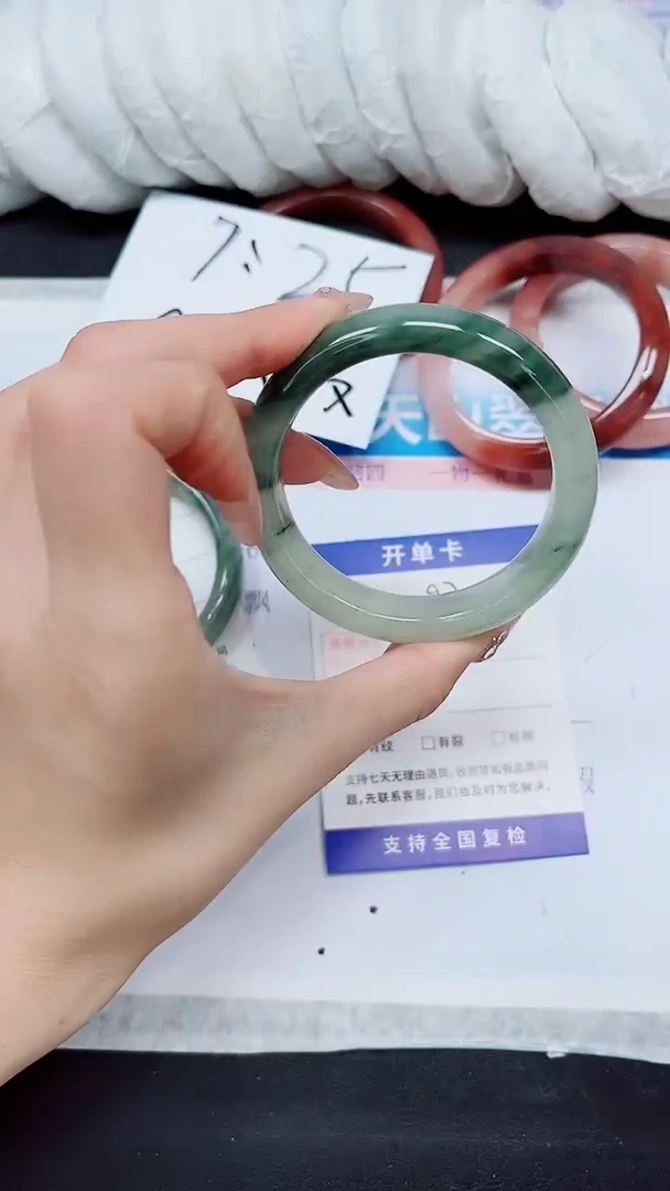 【闪购商品】石英质玉手镯未镶嵌A97-56/57