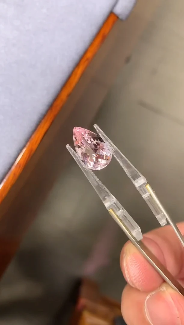 绿柱石（摩根石）裸石5.5ct 5