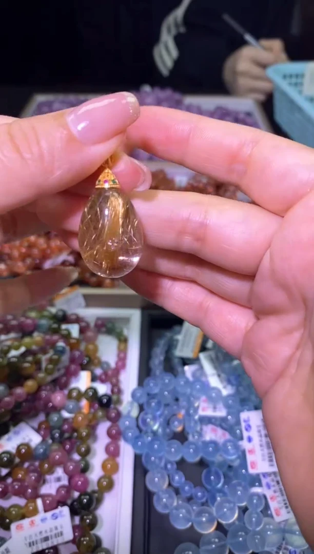 吊坠(不含链)未镶嵌水晶金发晶吊坠-A10-多样性发其一