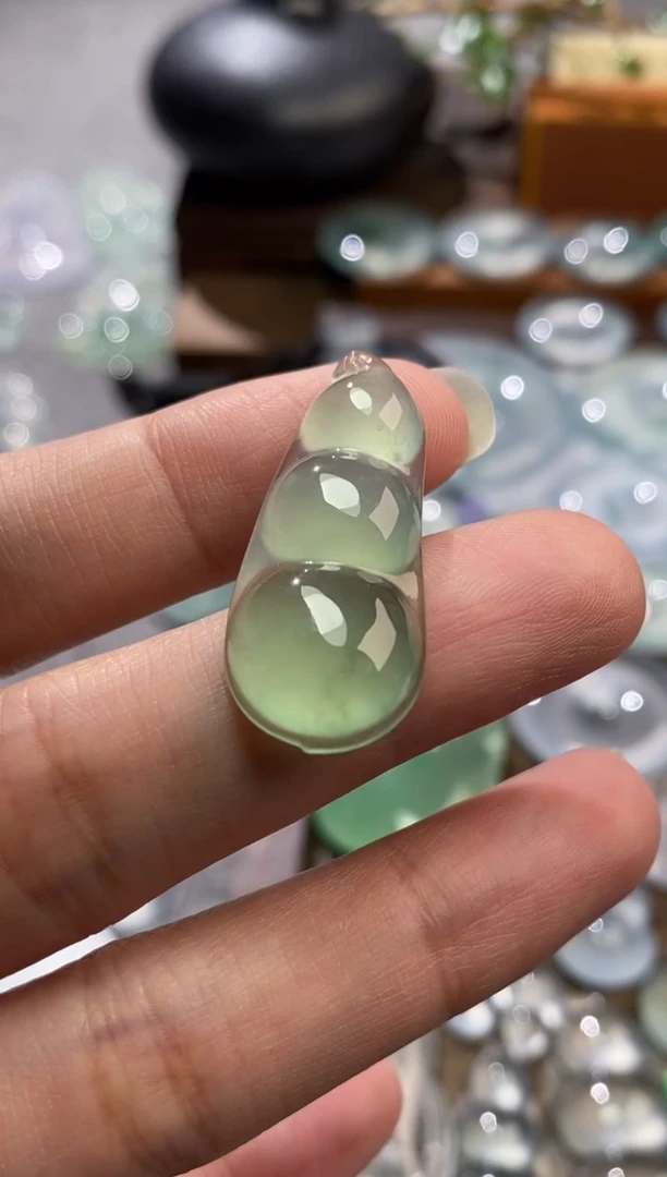 吊坠(不含链)未镶嵌翡翠福豆