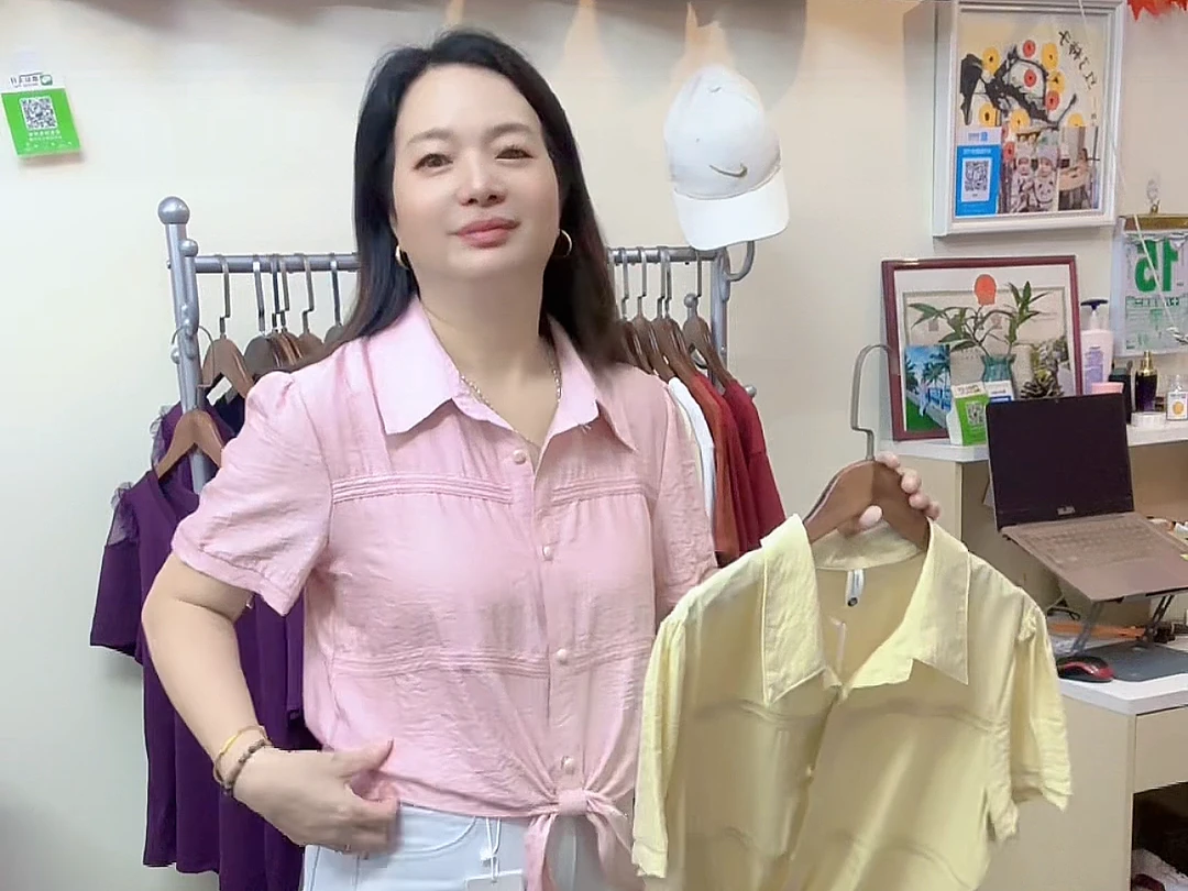 衬衫女减龄设计感小众休闲洋气下摆打结短袖上衣