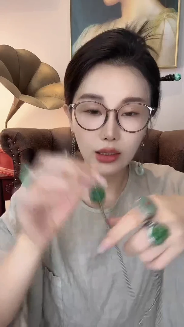 颈饰未镶嵌翡翠黎**你翡翠270
