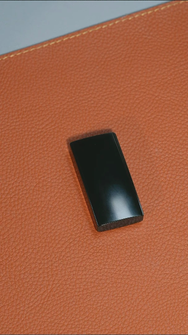 和田玉未镶嵌颈饰平安拍