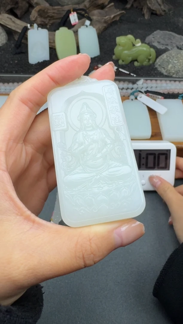 颈饰未镶嵌和田玉3