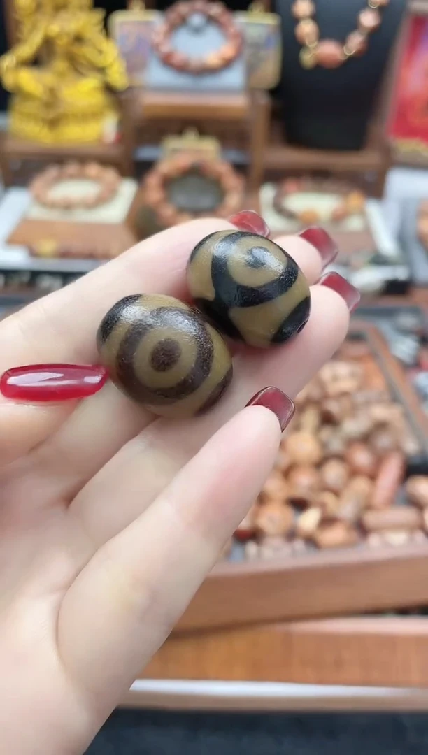 玛瑙/玉髓散珠黑金猫三多样性发1个