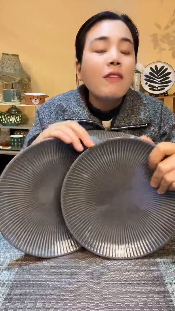 瓷片2个8英寸复古盘 微瑕介意勿拍