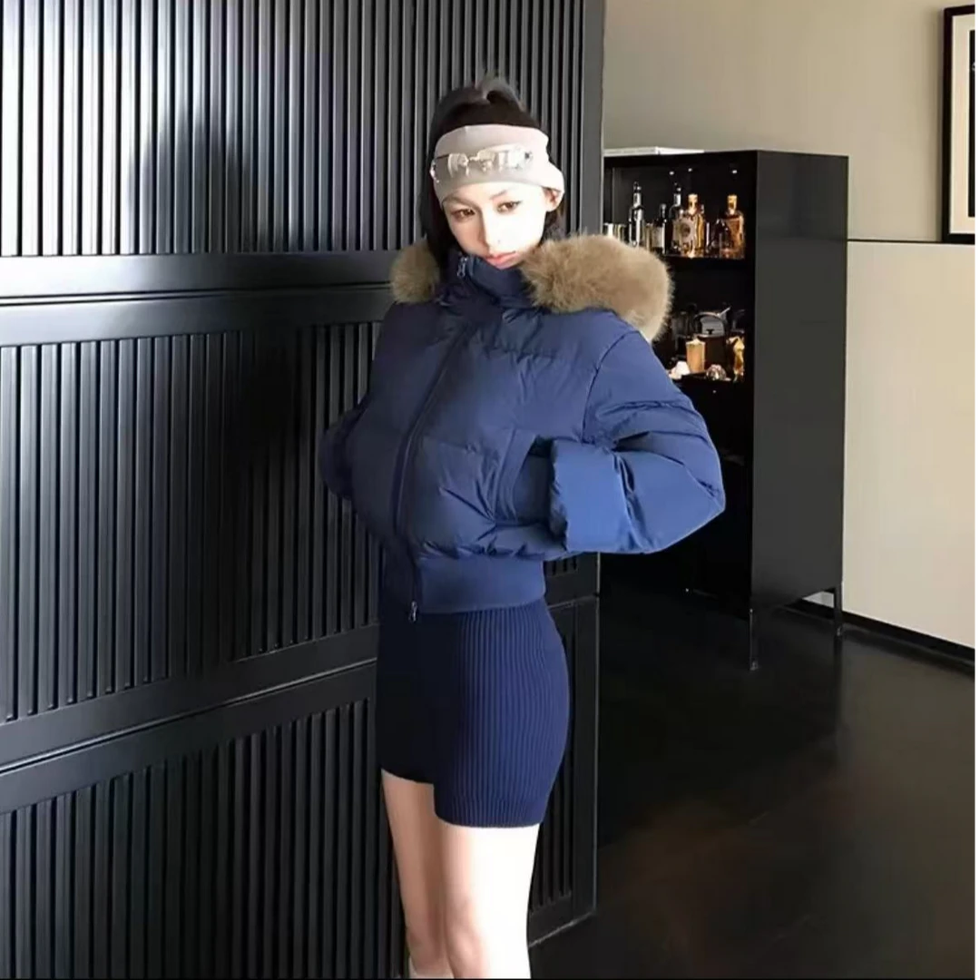 X芬兰雪境冬季收腰加厚短款连帽棉服835