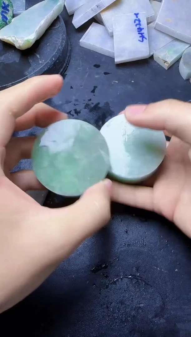 【闪购商品】翡翠挂件未镶嵌189翡翠