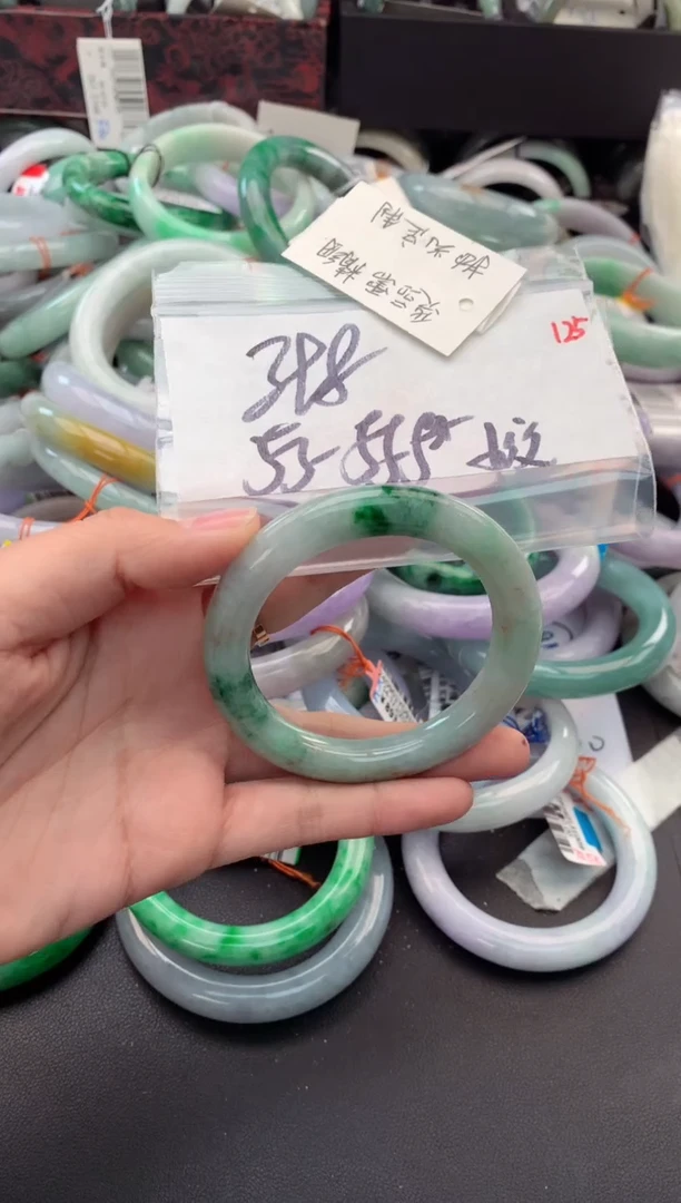 【闪购商品】定制翡翠未镶嵌毛货需精细抛光+多人