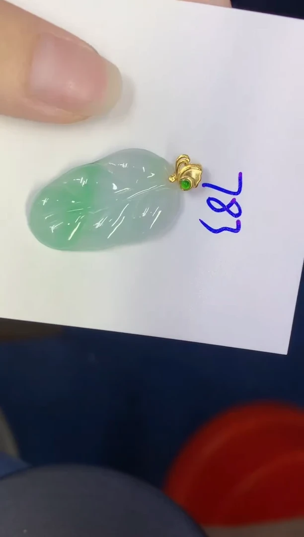 颈饰未镶嵌翡翠缅甸天然翡翠A货