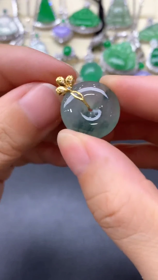 颈饰18K金镶嵌翡翠355-中国好珍宝