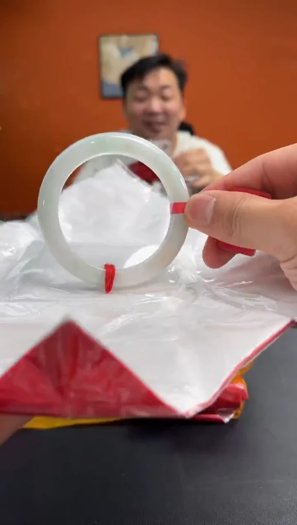 未镶嵌手镯翡翠53