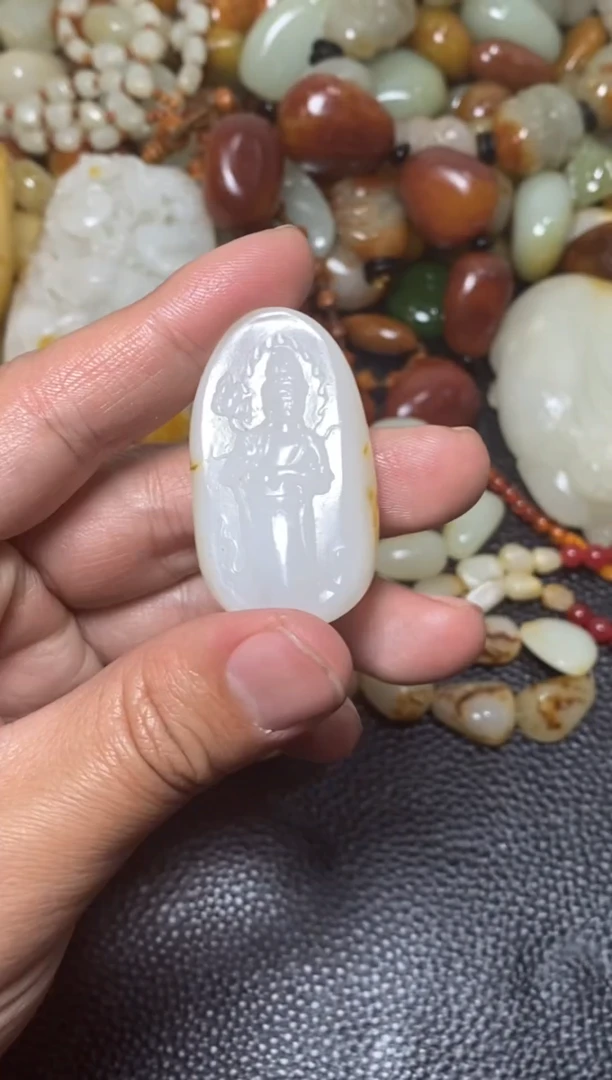 未镶嵌和田玉包链和田玉