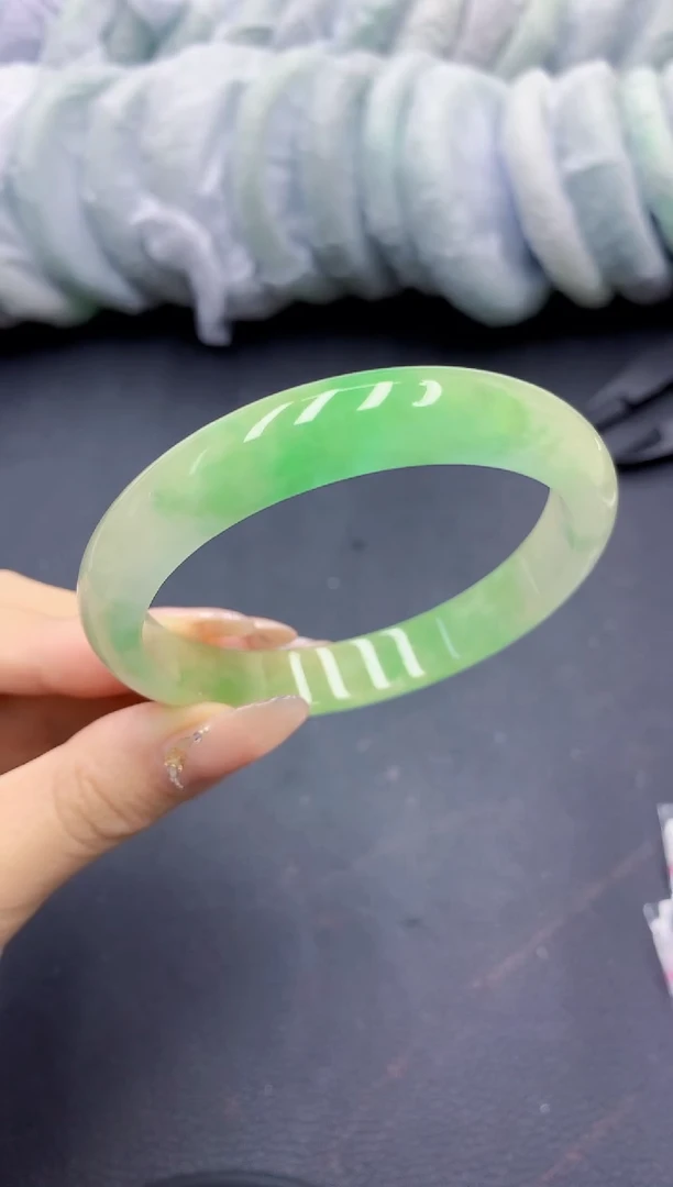 高冰透美人手镯 所见即所得15