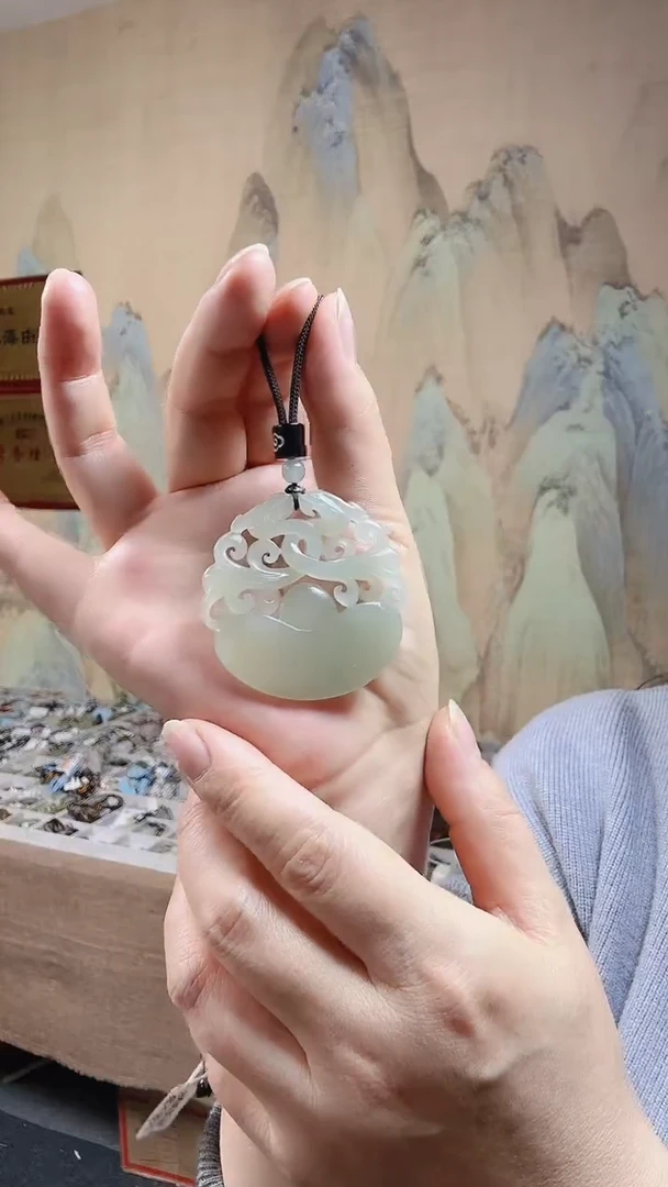 【闪购商品】和田玉颈饰未镶嵌.