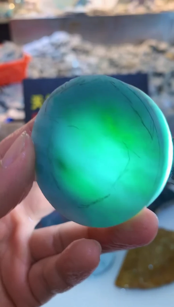 翡翠裸石0朗0翡翠珠宝245