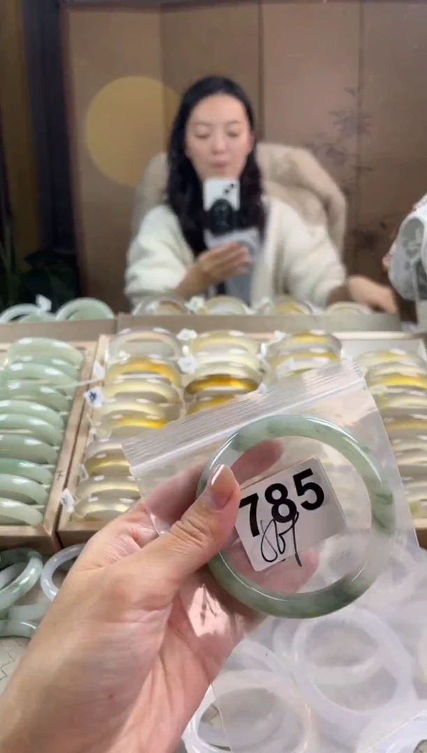 手镯玛瑙/玉髓未镶嵌785天山翠默认微抠
