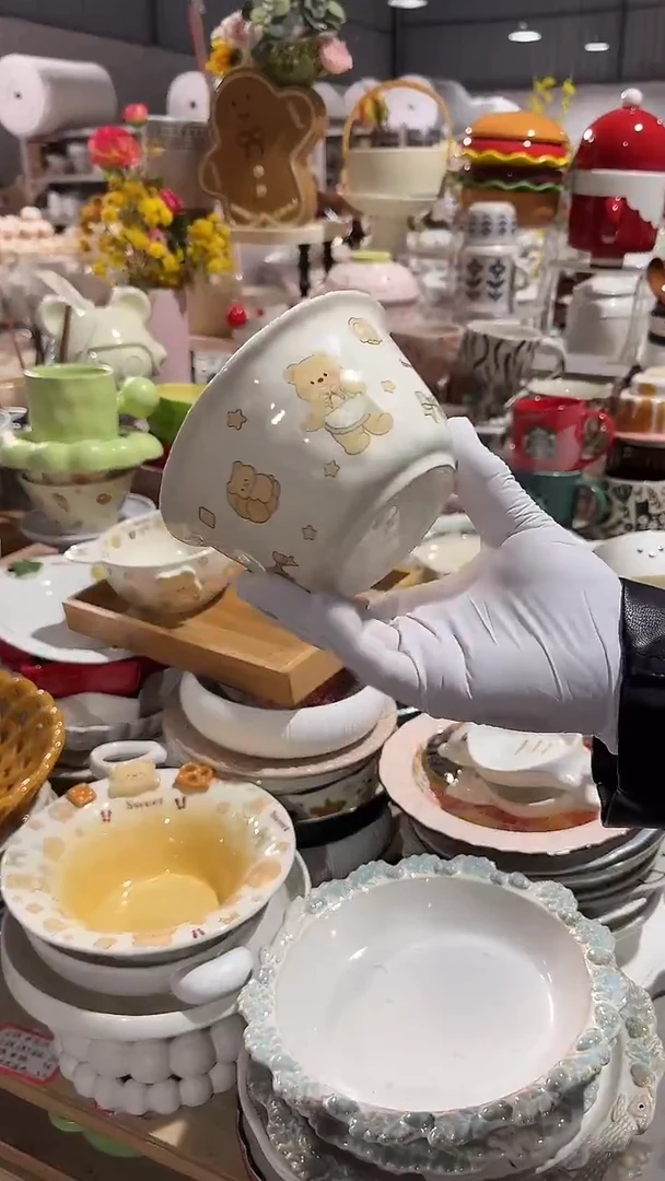 陶瓷小熊米饭碗 微瑕凑满20元包邮