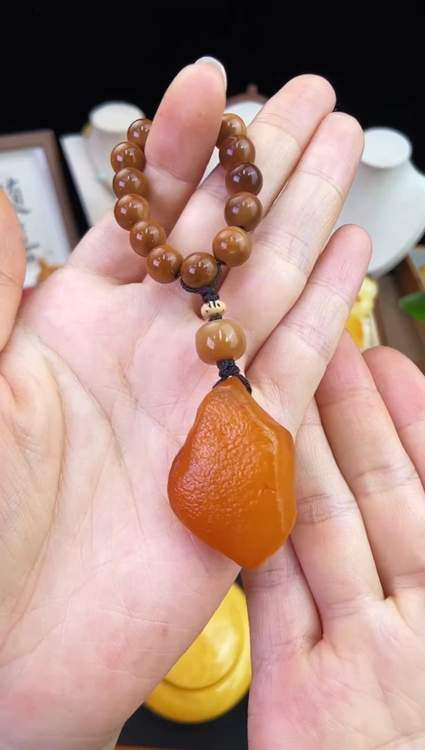 琥珀未镶嵌珠宝奇石柒月
