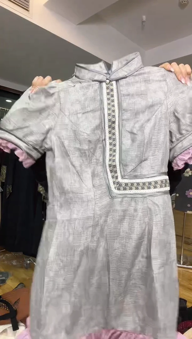 M码       90-105斤  裙子