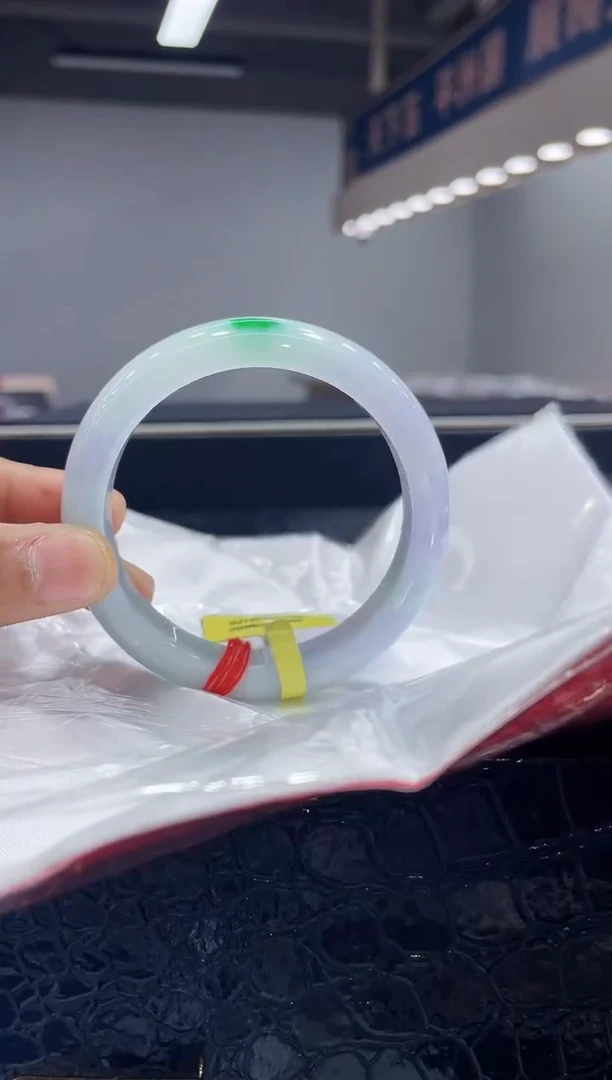 未镶嵌手镯翡翠9