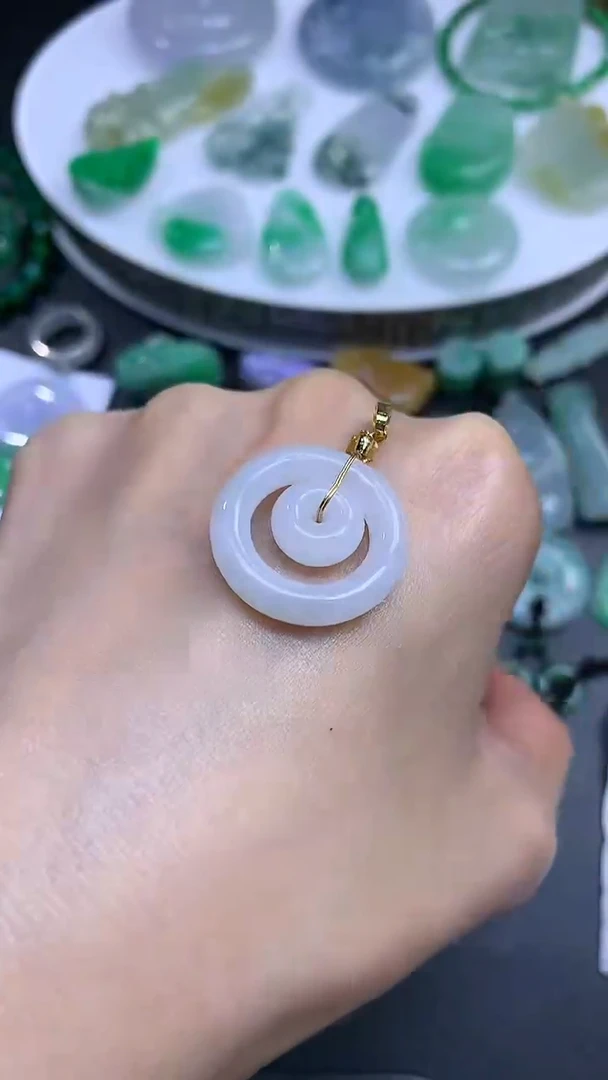 【闪购商品】翡翠颈饰合金翡翠