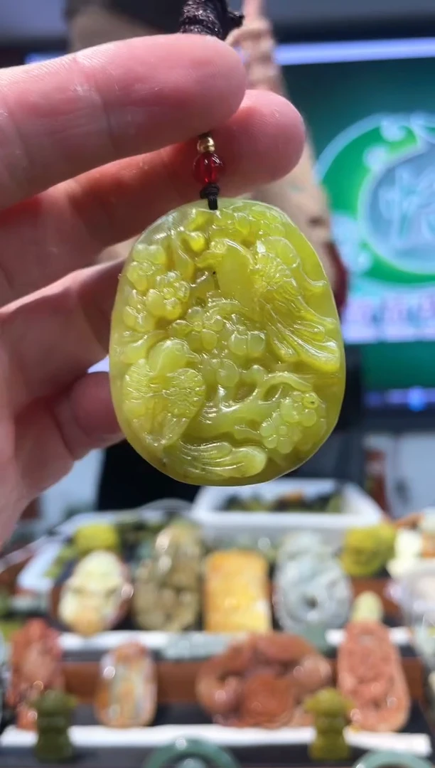 【闪购商品】岫玉吊坠未镶嵌·