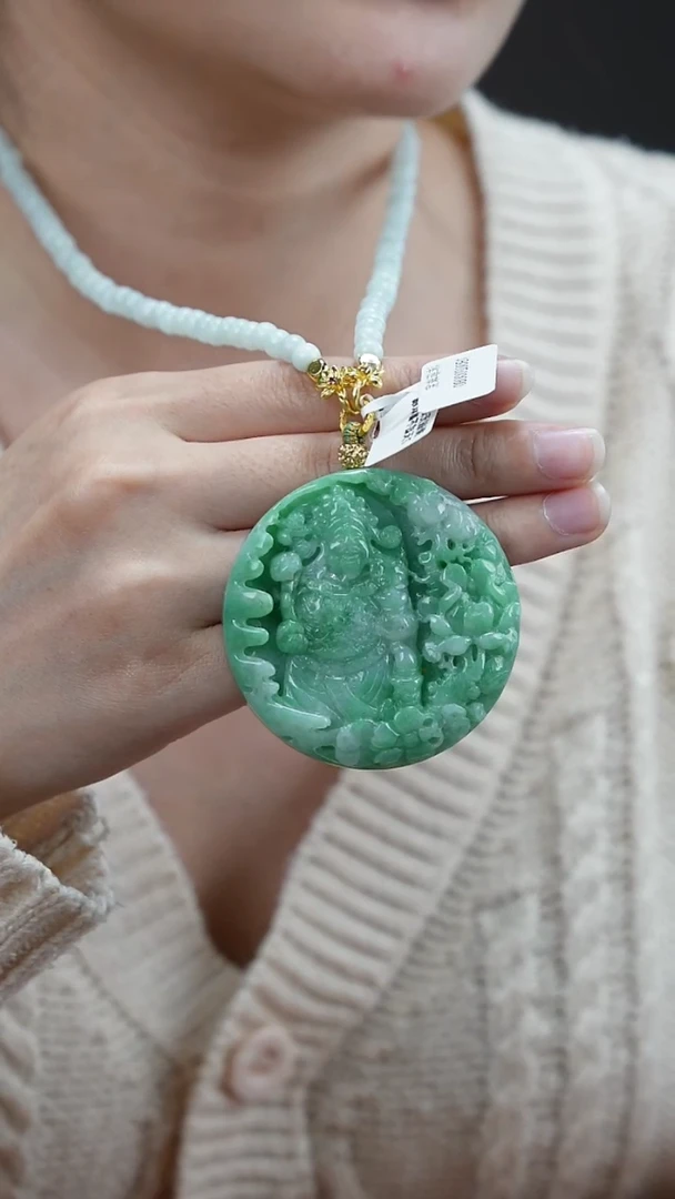 吊坠(赠链)未镶嵌翡翠49