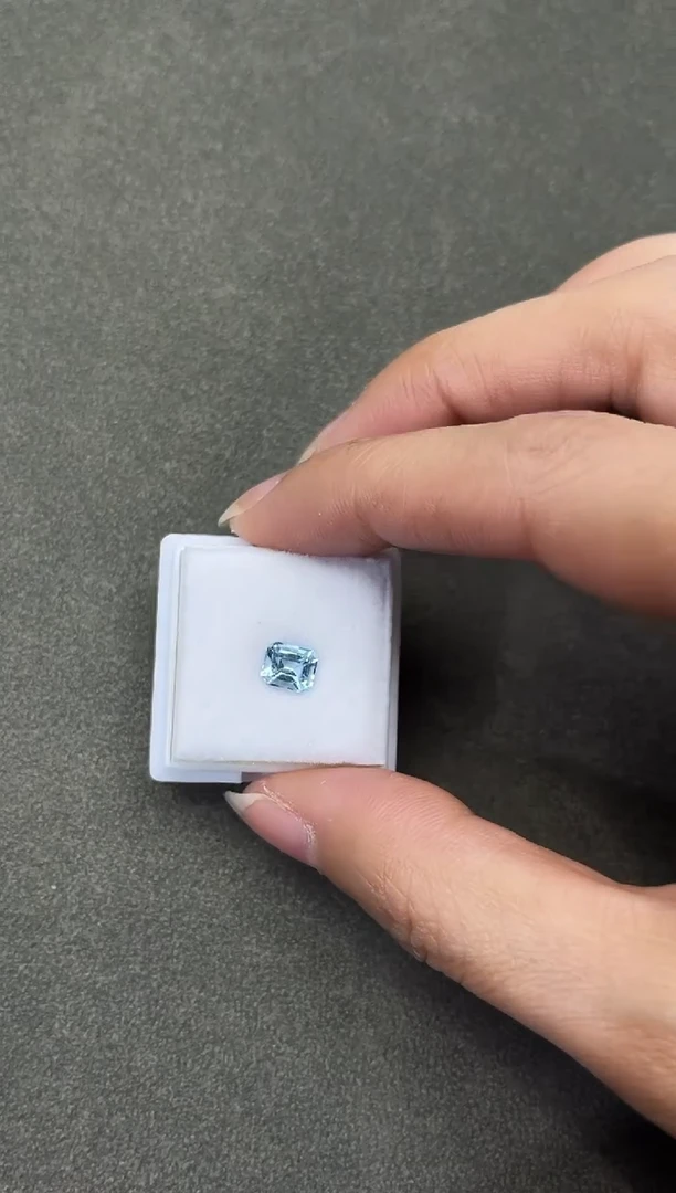 未镶嵌笔搁海蓝宝石天然裸石