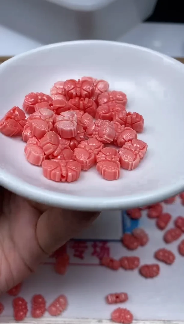 未镶嵌拼合珍珠（马贝珠）散珠M789 女皇贝 小蝴蝶6个8.8元