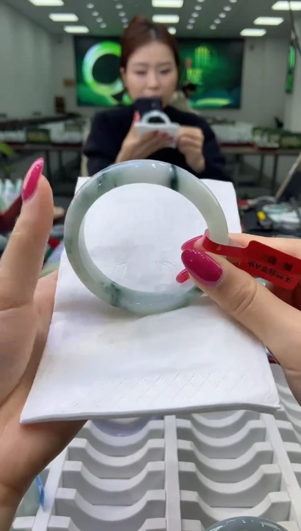 未镶嵌手镯翡翠0059359