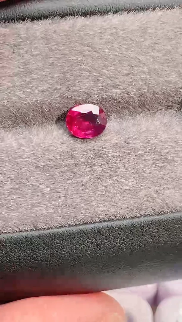 未镶嵌裸石石榴石雅**赏1.52-269天然石榴石