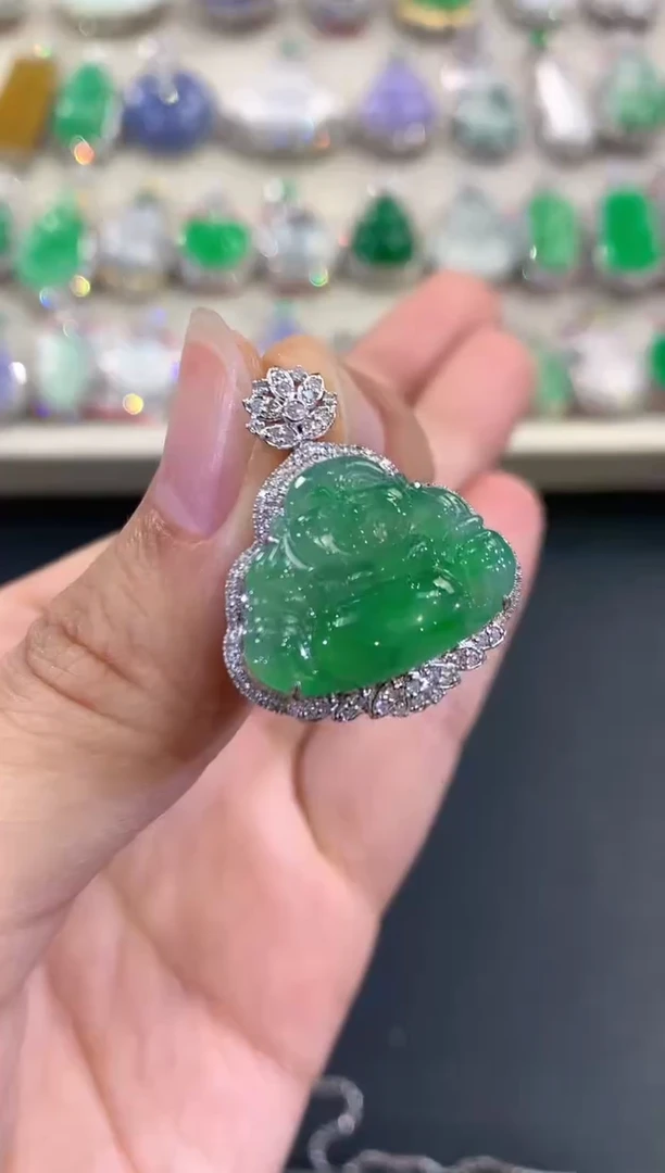 翡翠18K金镶嵌吊坠(不含链)B136春日珠宝