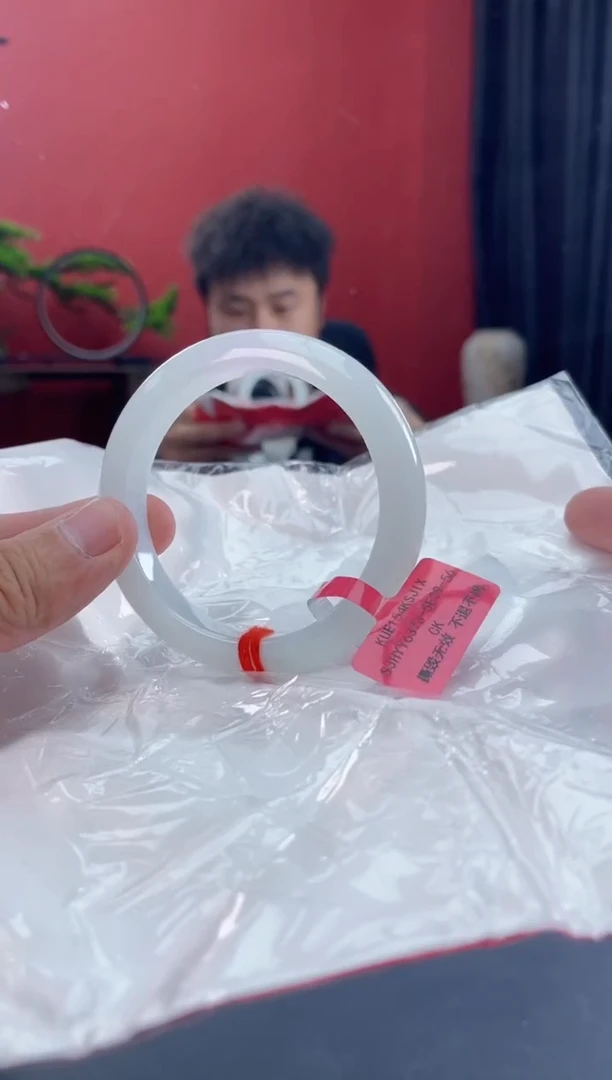 未镶嵌手镯翡翠4