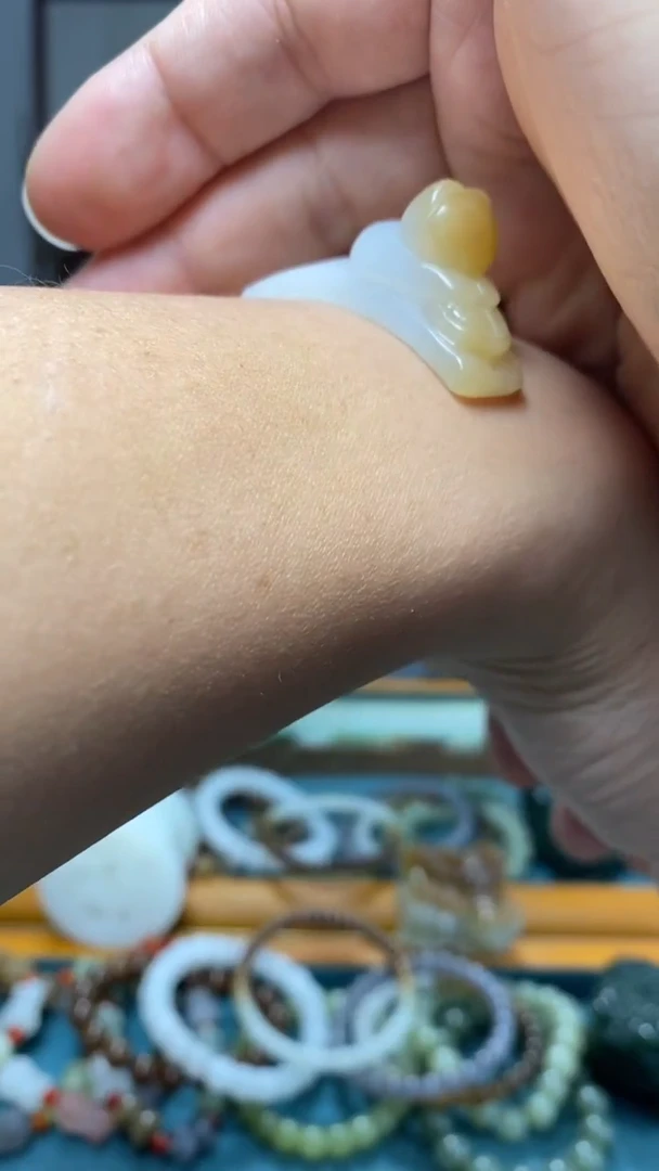 颈饰未镶嵌和田玉63