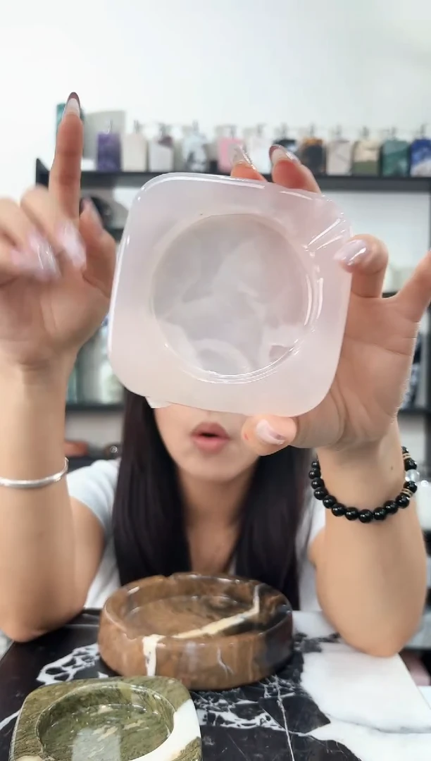 石材烟灰缸粉玉039