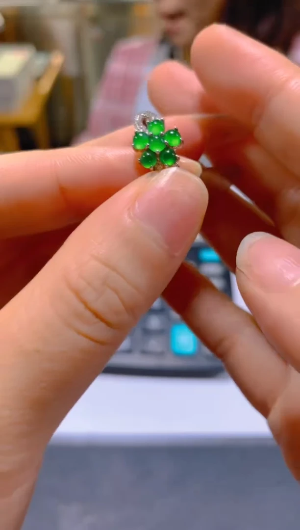 未镶嵌戒指翡翠多样性发一