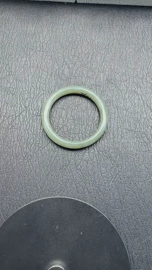 和田玉手镯未镶嵌812圈口54.4