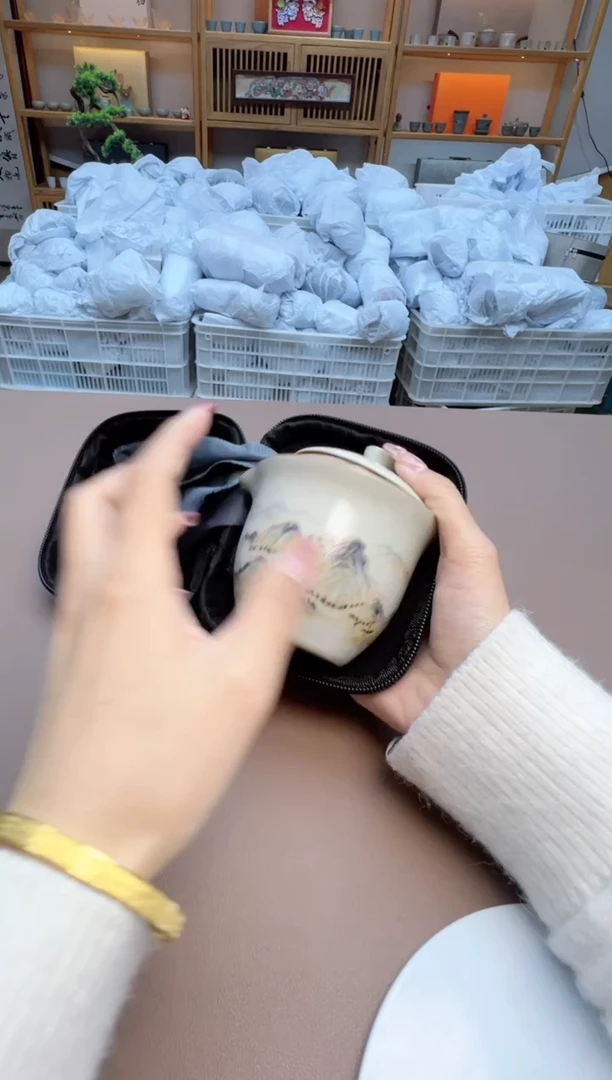 【闪购商品】摆件瓷制品S1111111111111