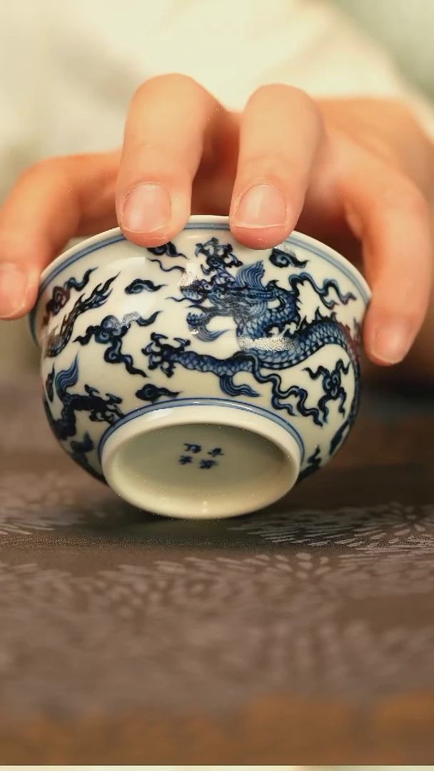 垂虹慕古双龙纹炉式