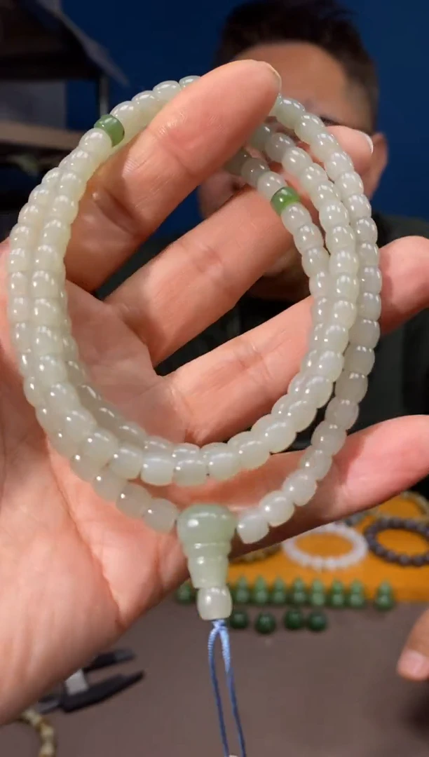 颈饰未镶嵌和田玉颜色多样性发货拍一发一