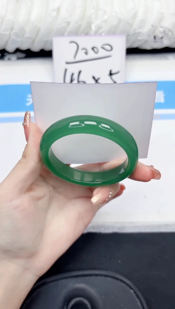 未镶嵌手镯石英质玉45-56