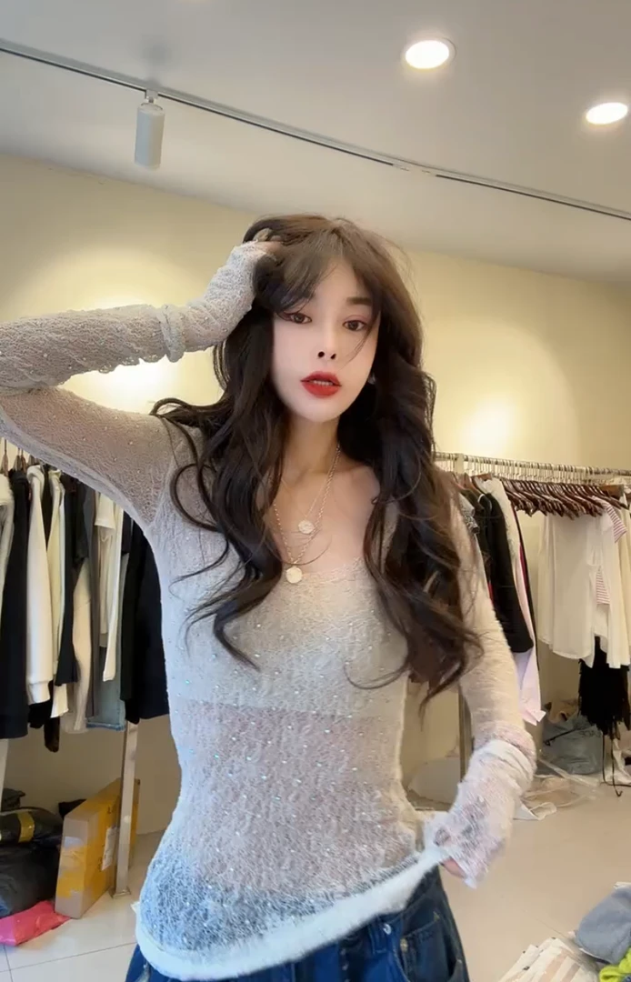 欧货2025春夏新款时髦性感微透蕾丝网纱烫钻圆领长袖打底T恤上衣