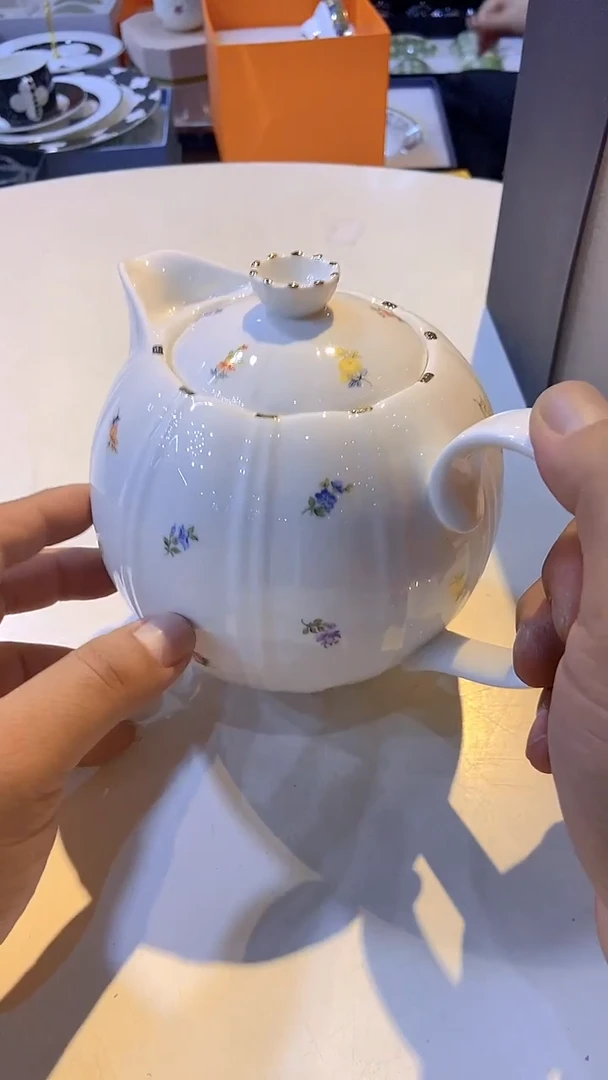 鸿辉家品牌瓷器，京东包邮！