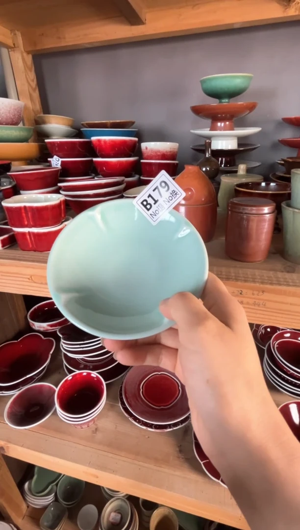 瓷片吃***丝b179蓝色荷口碟高脚福利