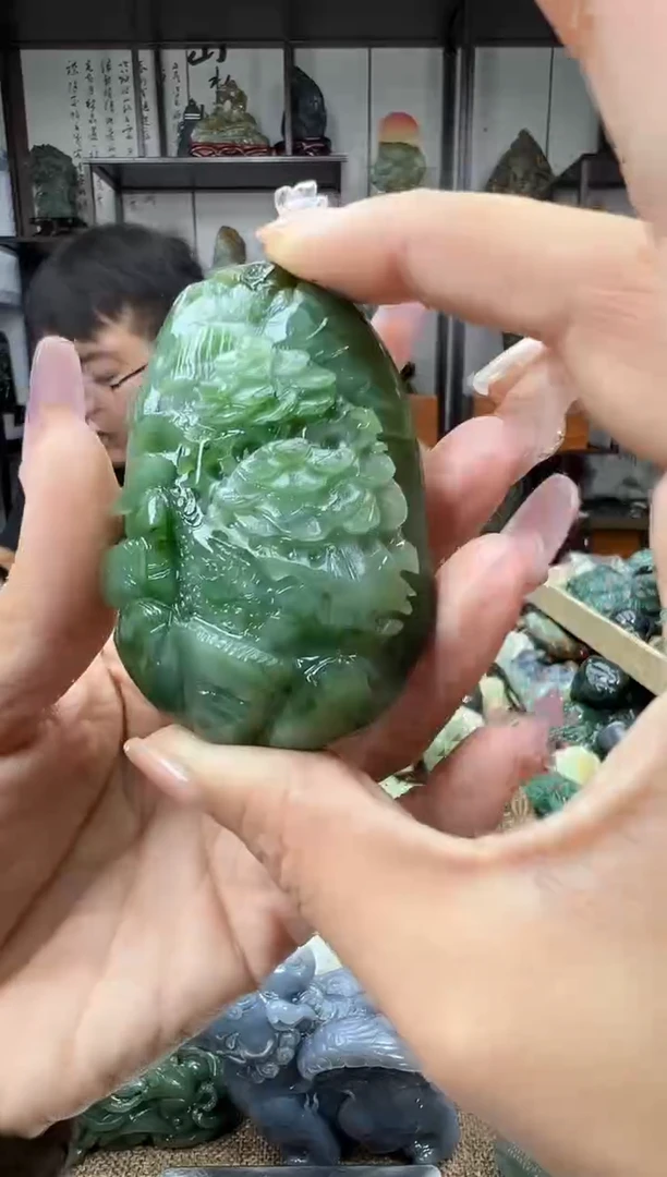 未镶嵌和田玉把件1