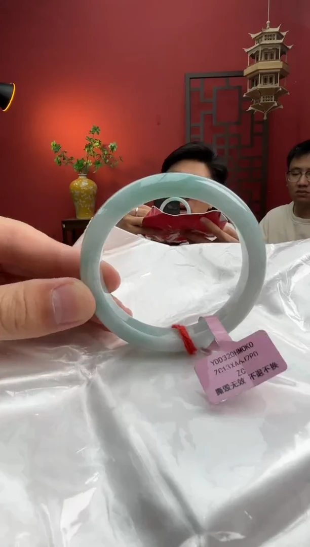 未镶嵌手镯翡翠翡翠手镯3