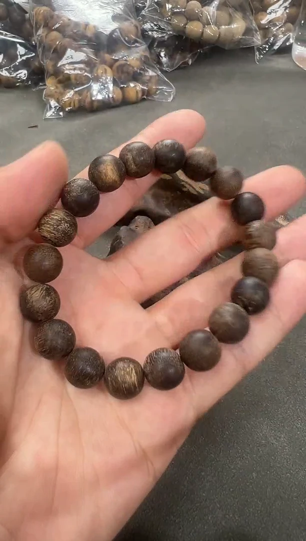 手串沉香104号1.0沉水文莱黑棋多样性发一