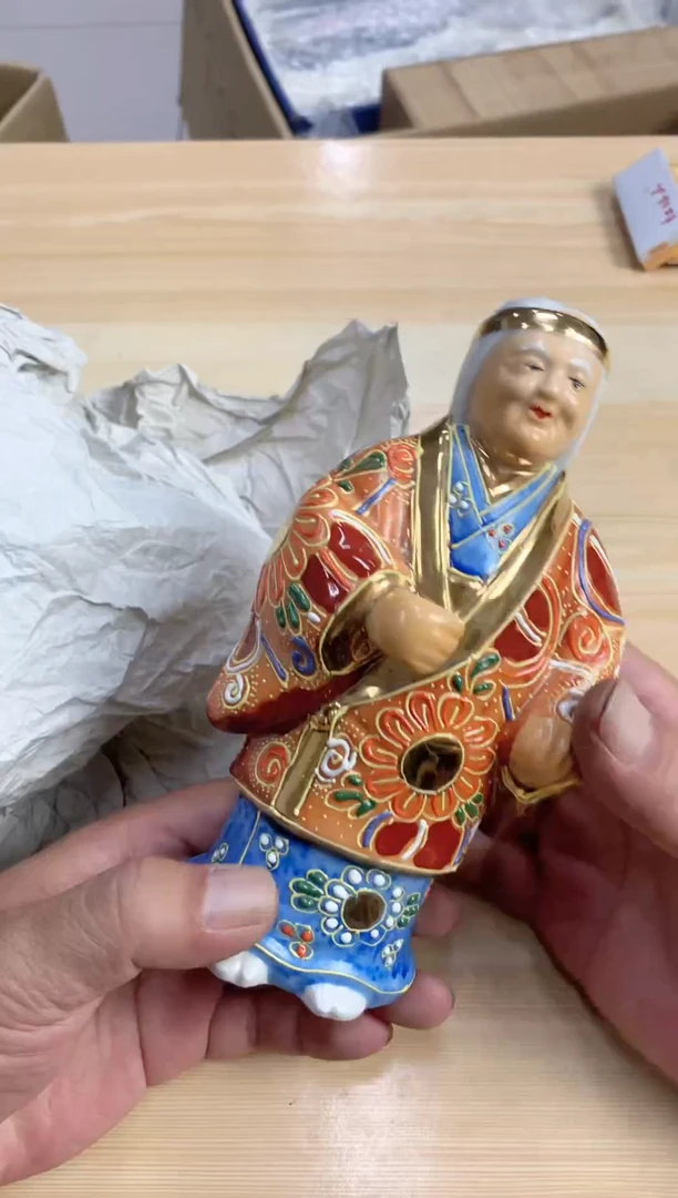 手工艺品琉璃默认微瑕，no退no换，介意勿拍