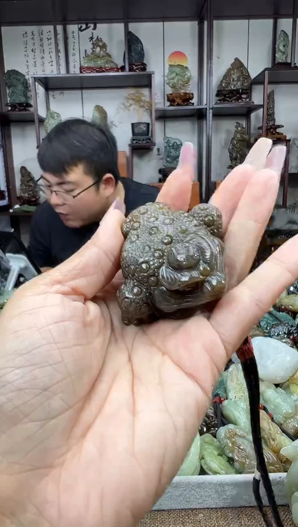 未镶嵌和田玉把件1